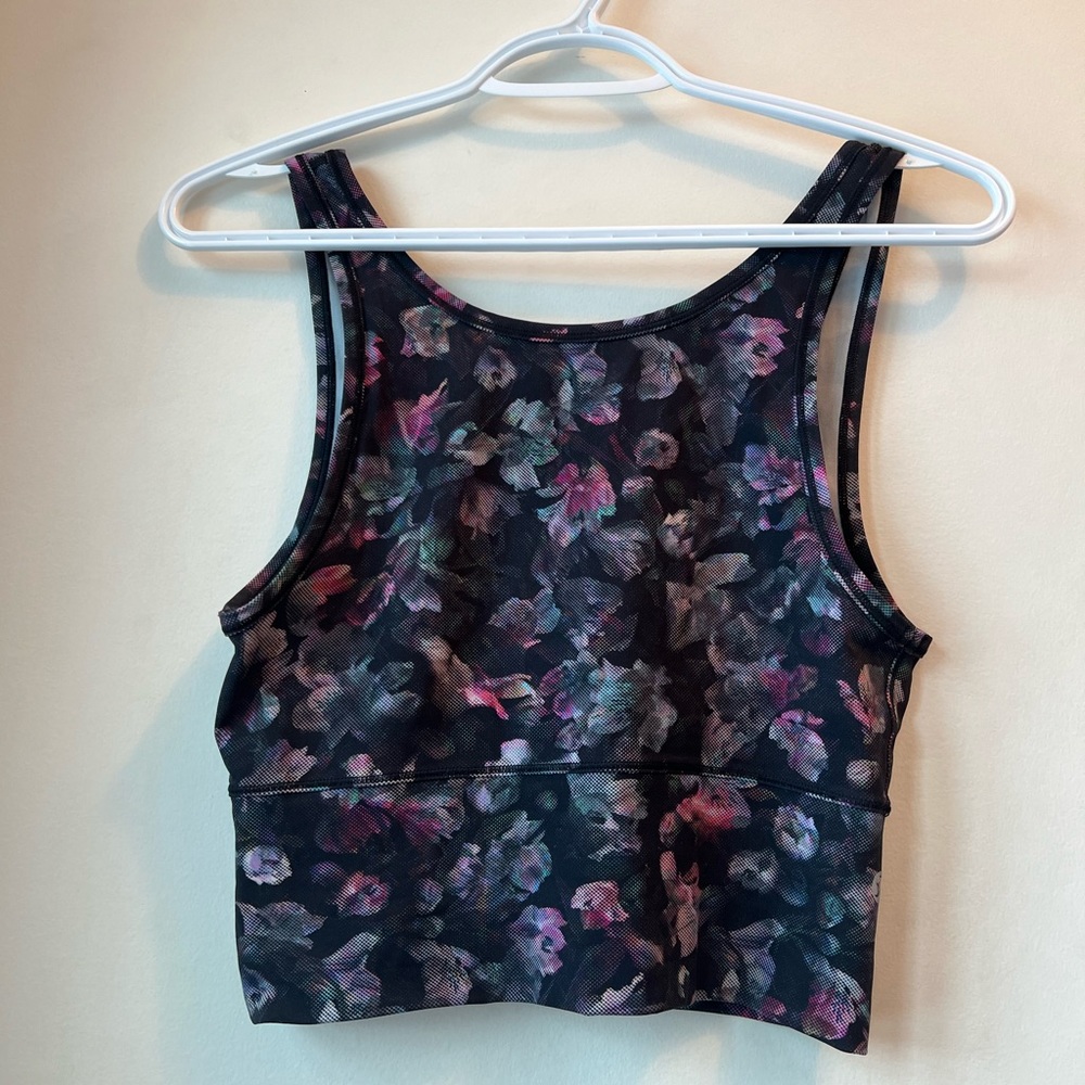 lululemon crop top